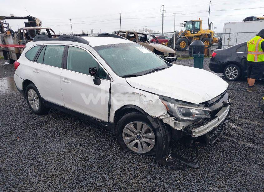 2019 Subaru Outback 2.5I (VIN 4S4BSABCXK3268325) main photo