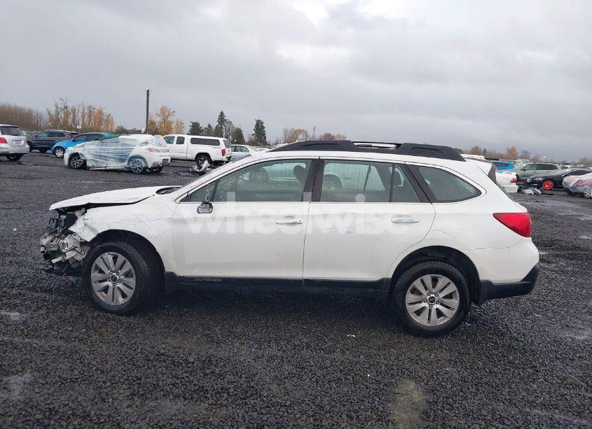 Photo 15 of 2019 Subaru Outback 2.5I (VIN 4S4BSABCXK3268325)