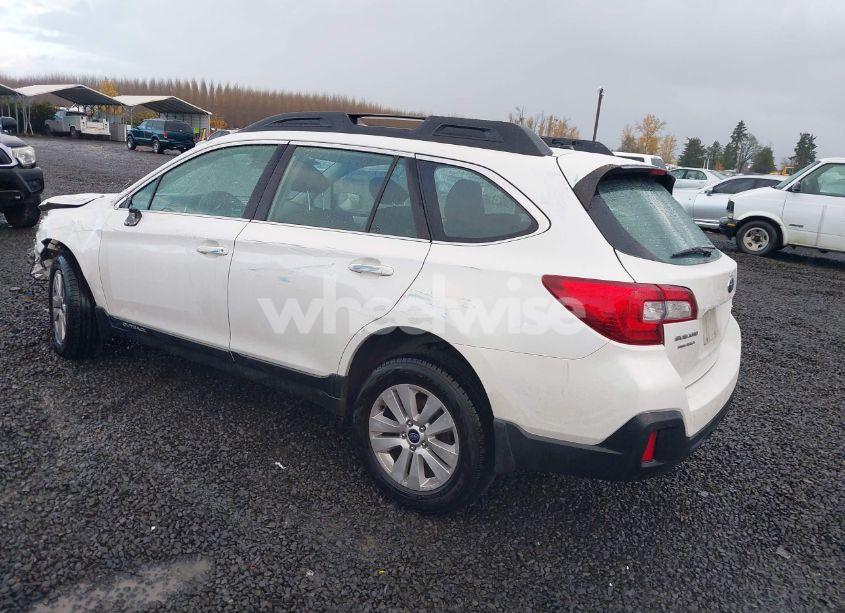 Photo 3 of 2019 Subaru Outback 2.5I (VIN 4S4BSABCXK3268325)