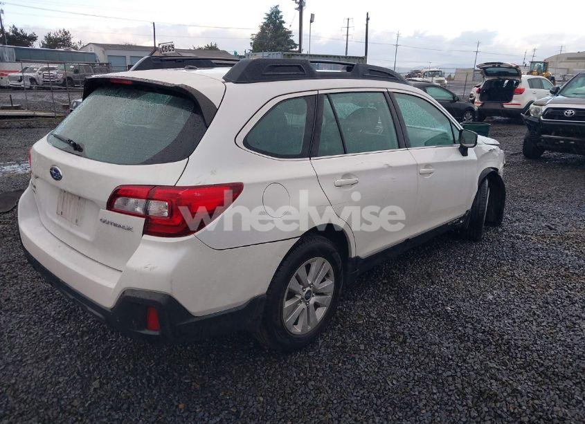 Photo 4 of 2019 Subaru Outback 2.5I (VIN 4S4BSABCXK3268325)