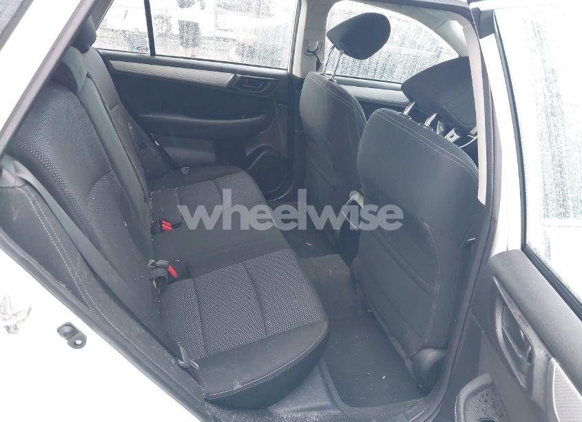 Photo 8 of 2019 Subaru Outback 2.5I (VIN 4S4BSABCXK3268325)