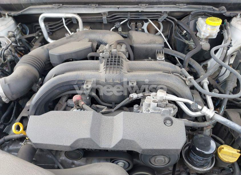 Photo 10 of 2019 Subaru Outback 2.5I (VIN 4S4BSABCXK3283052)