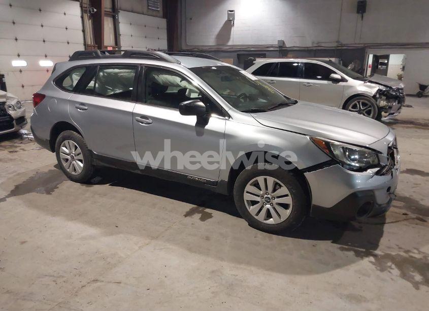 2019 Subaru Outback 2.5I (VIN 4S4BSABCXK3325235) main photo