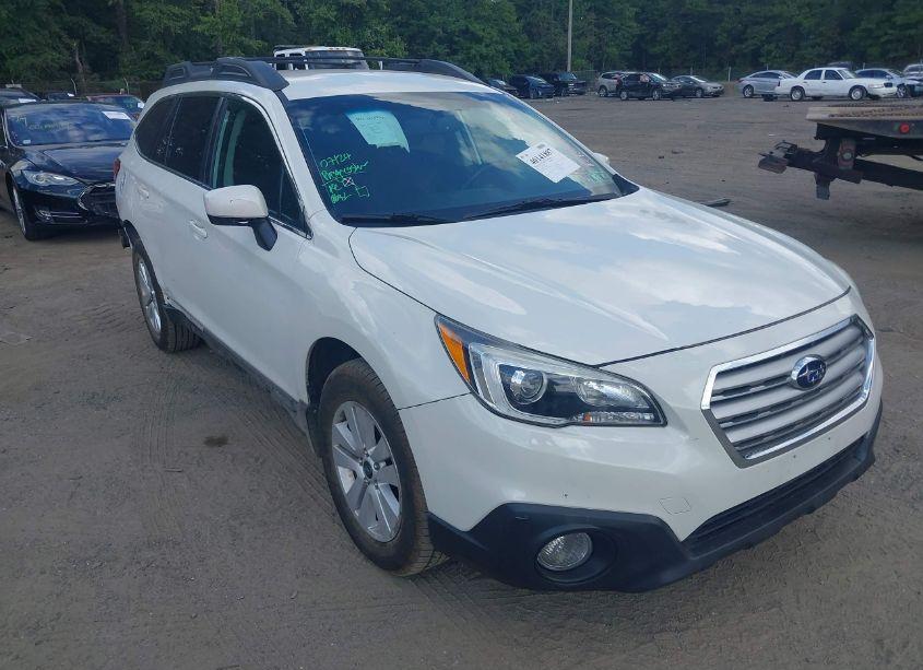 2016 Subaru Outback 2.5I PREMIUM (VIN 4S4BSACC0G3226588) main photo