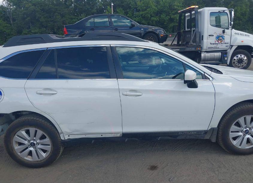 Photo 13 of 2016 Subaru Outback 2.5I PREMIUM (VIN 4S4BSACC0G3226588)