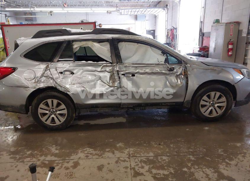 Photo 6 of 2016 Subaru Outback 2.5I PREMIUM (VIN 4S4BSACC0G3323399)