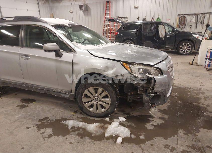 Photo 6 of 2017 Subaru Outback 2.5I PREMIUM (VIN 4S4BSACC1H3233213)