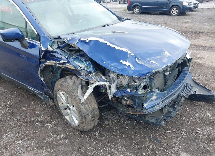 Photo 6 of 2017 Subaru Outback 2.5I PREMIUM (VIN 4S4BSACC1H3363993)