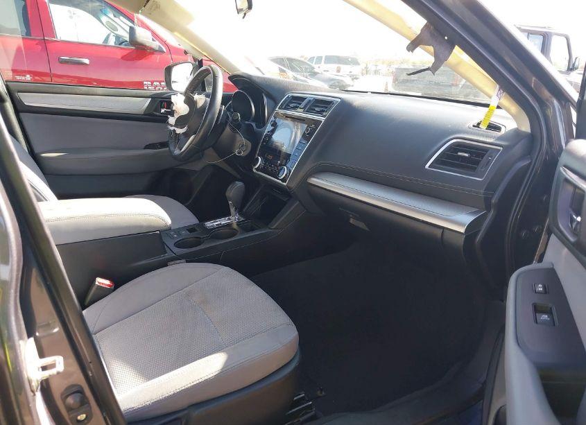 Photo 5 of 2018 Subaru Outback 2.5I PREMIUM (VIN 4S4BSACC1J3207037)