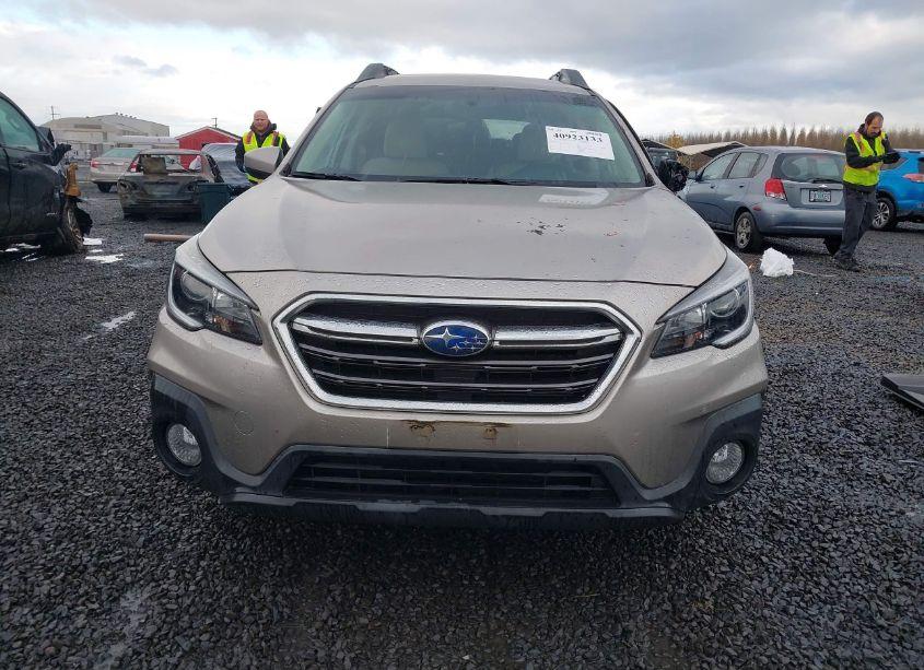 Photo 13 of 2018 Subaru Outback 2.5I PREMIUM (VIN 4S4BSACC1J3329607)