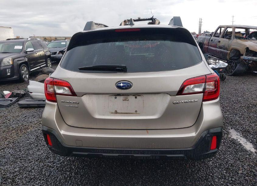 Photo 17 of 2018 Subaru Outback 2.5I PREMIUM (VIN 4S4BSACC1J3329607)