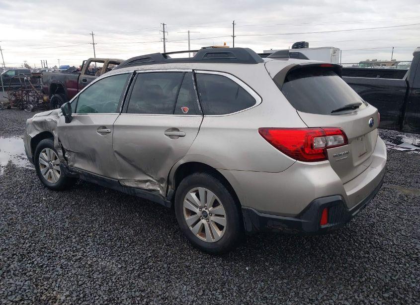 Photo 3 of 2018 Subaru Outback 2.5I PREMIUM (VIN 4S4BSACC1J3329607)