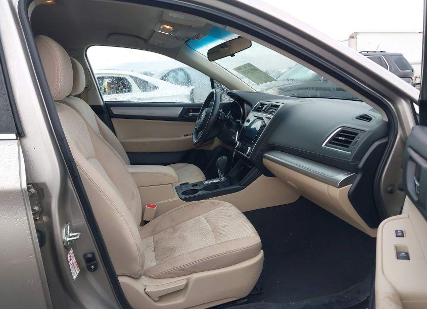 Photo 5 of 2018 Subaru Outback 2.5I PREMIUM (VIN 4S4BSACC1J3329607)