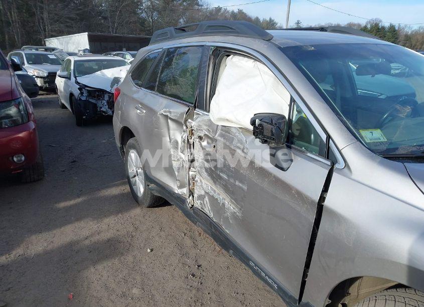 Photo 6 of 2016 Subaru Outback 2.5I PREMIUM (VIN 4S4BSACC2G3200574)