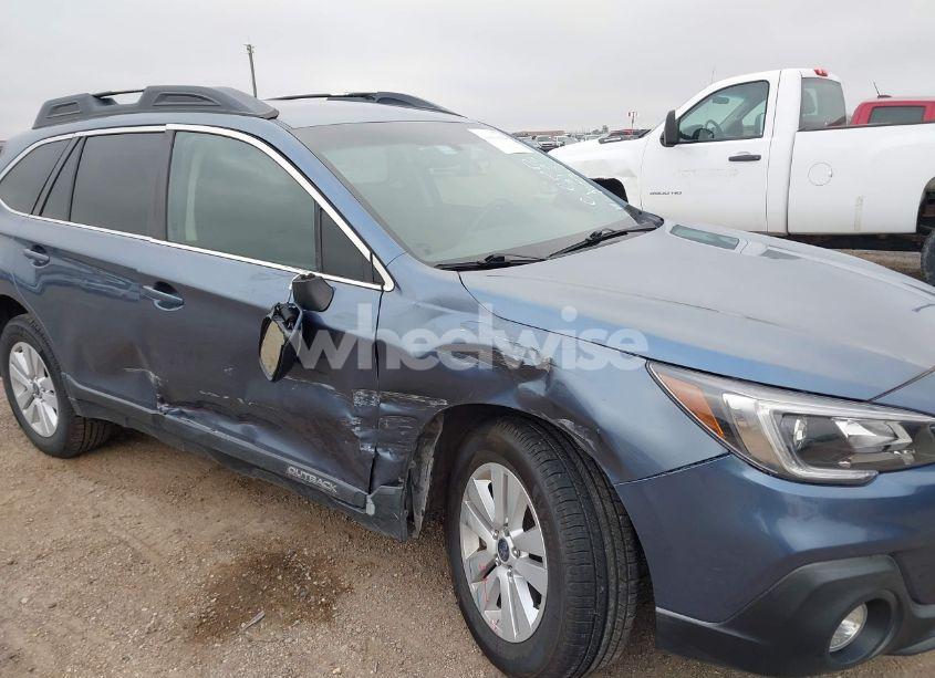 Photo 6 of 2018 Subaru Outback 2.5I PREMIUM (VIN 4S4BSACC2J3368285)