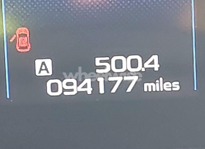 Photo 14 of 2018 Subaru Outback 2.5I PREMIUM (VIN 4S4BSACC3J3274657)