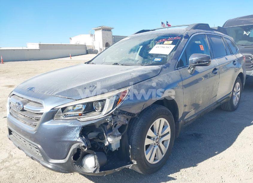 Photo 6 of 2018 Subaru Outback 2.5I PREMIUM (VIN 4S4BSACC3J3274657)