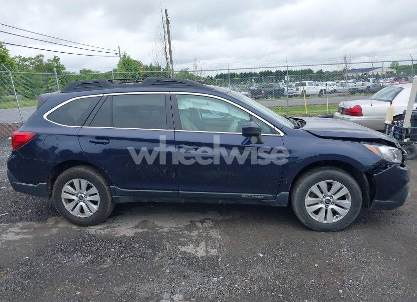 Photo 13 of 2018 Subaru Outback 2.5I PREMIUM (VIN 4S4BSACC3J3283424)