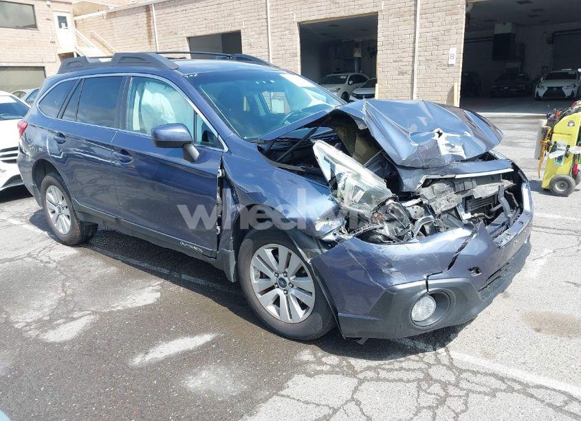 2015 Subaru Outback 2.5I PREMIUM (VIN 4S4BSACC4F3208044) main photo