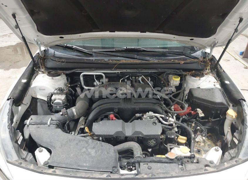 Photo 10 of 2018 Subaru Outback 2.5I PREMIUM (VIN 4S4BSACC4J3202317)