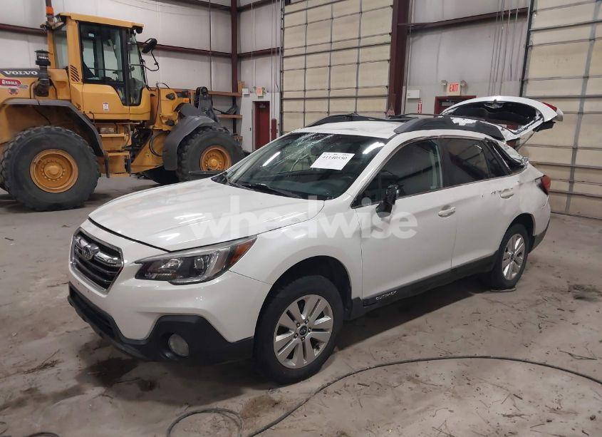 Photo 2 of 2018 Subaru Outback 2.5I PREMIUM (VIN 4S4BSACC4J3202317)