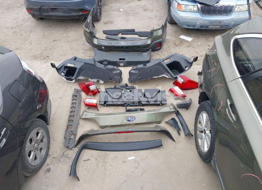 Photo 12 of 2018 Subaru Outback 2.5I PREMIUM (VIN 4S4BSACC4J3318696)