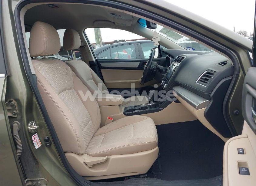 Photo 5 of 2018 Subaru Outback 2.5I PREMIUM (VIN 4S4BSACC4J3318696)