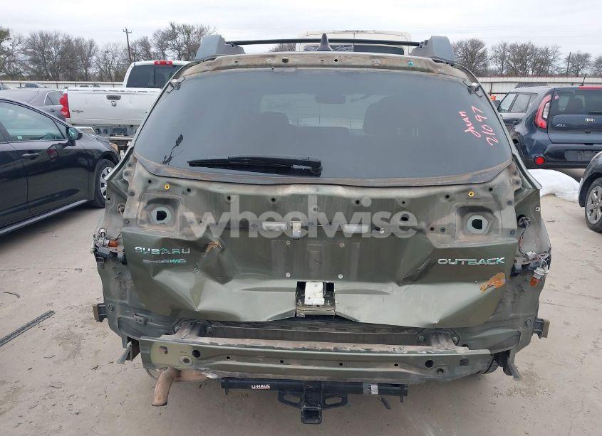 Photo 6 of 2018 Subaru Outback 2.5I PREMIUM (VIN 4S4BSACC4J3318696)