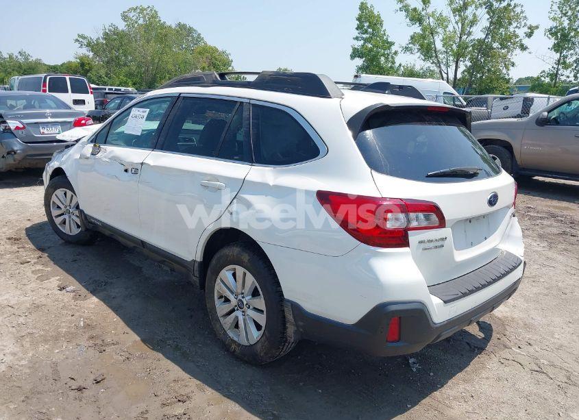 Photo 3 of 2018 Subaru Outback 2.5I PREMIUM (VIN 4S4BSACC6J3217837)