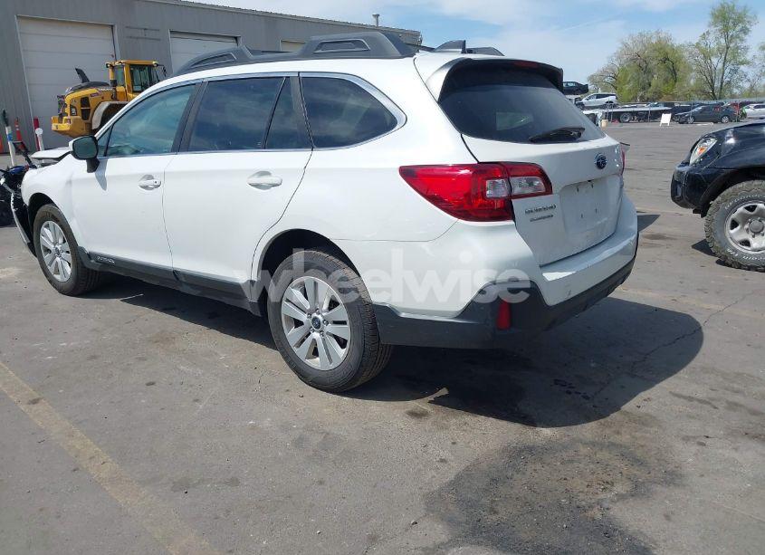 Photo 3 of 2018 Subaru Outback 2.5I PREMIUM (VIN 4S4BSACC6J3376826)
