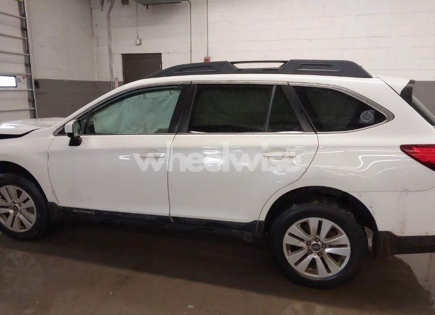 Photo 14 of 2016 Subaru Outback 2.5I PREMIUM (VIN 4S4BSACC7G3212400)