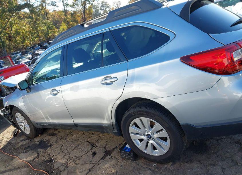 Photo 14 of 2015 Subaru Outback 2.5I PREMIUM (VIN 4S4BSACC8F3211741)