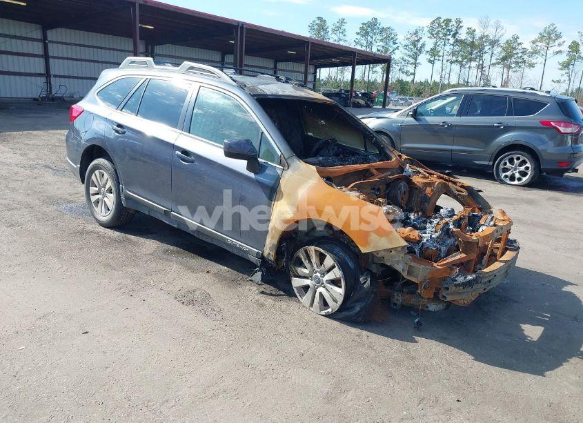 2017 Subaru Outback 2.5I PREMIUM (VIN 4S4BSACC8H3324768) main photo