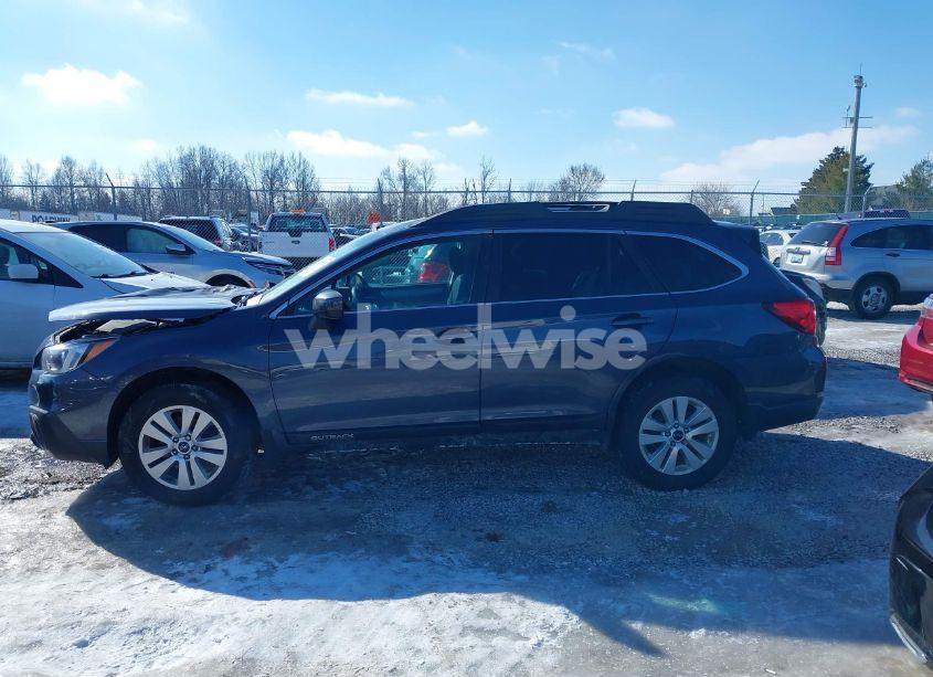 Photo 14 of 2017 Subaru Outback 2.5I PREMIUM (VIN 4S4BSACC8H3391984)
