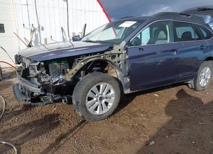 Photo 6 of 2018 Subaru Outback 2.5I PREMIUM (VIN 4S4BSACC8J3239404)