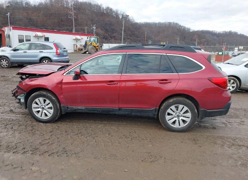 Photo 15 of 2018 Subaru Outback 2.5I PREMIUM (VIN 4S4BSACC8J3388640)