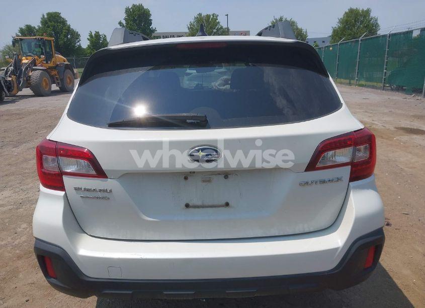 Photo 16 of 2018 Subaru Outback 2.5I PREMIUM (VIN 4S4BSACC9J3231716)