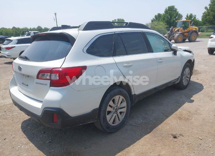 Photo 4 of 2018 Subaru Outback 2.5I PREMIUM (VIN 4S4BSACC9J3231716)