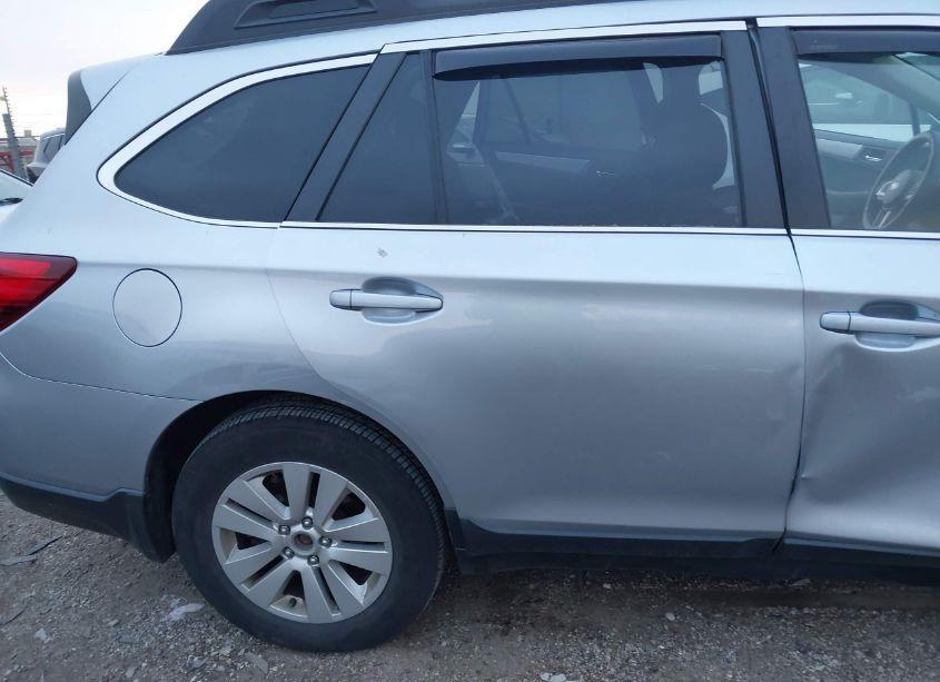 Photo 6 of 2017 Subaru Outback 2.5I PREMIUM (VIN 4S4BSACCXH3390206)