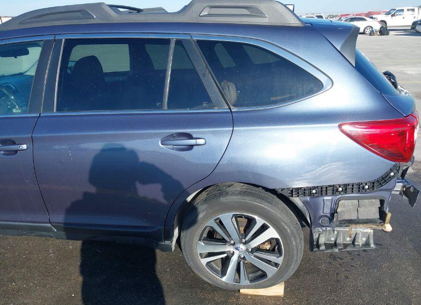 Photo 18 of 2017 Subaru Outback 2.5I PREMIUM (VIN 4S4BSACCXH3392957)
