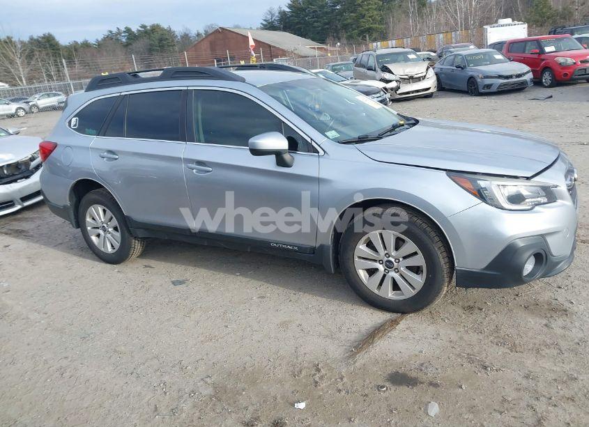 Photo 12 of 2018 Subaru Outback 2.5I PREMIUM (VIN 4S4BSACCXJ3266328)