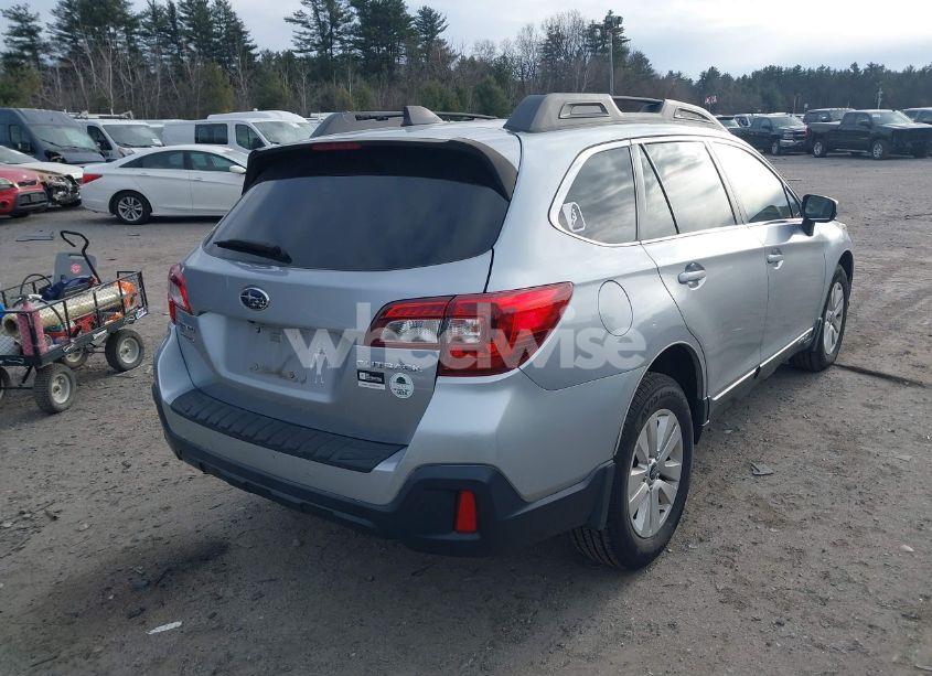 Photo 4 of 2018 Subaru Outback 2.5I PREMIUM (VIN 4S4BSACCXJ3266328)