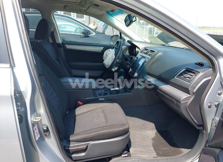 Photo 5 of 2018 Subaru Outback 2.5I PREMIUM (VIN 4S4BSADC1J3263509)