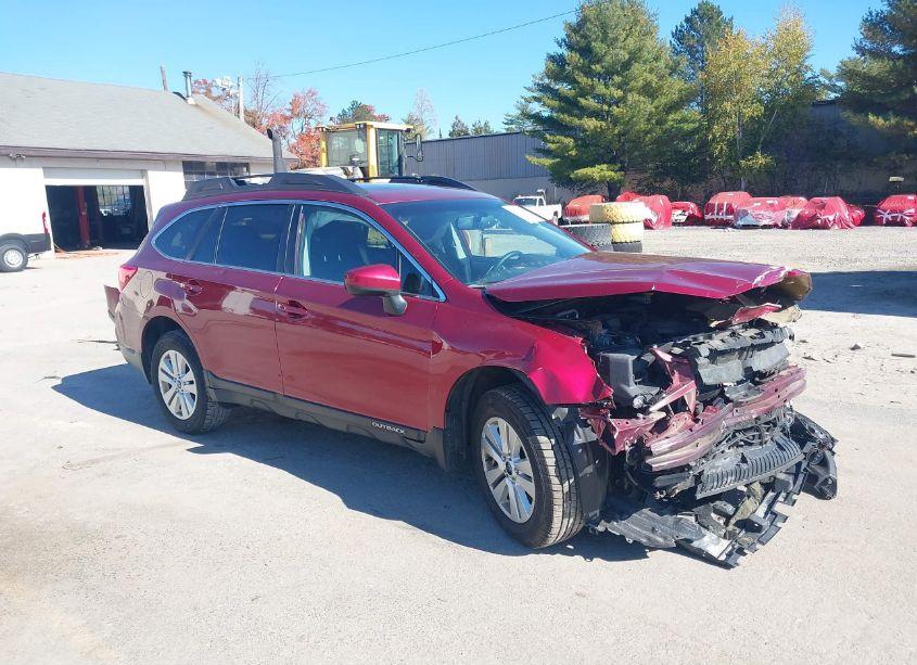 2018 Subaru Outback 2.5I PREMIUM (VIN 4S4BSADC2J3208339) main photo