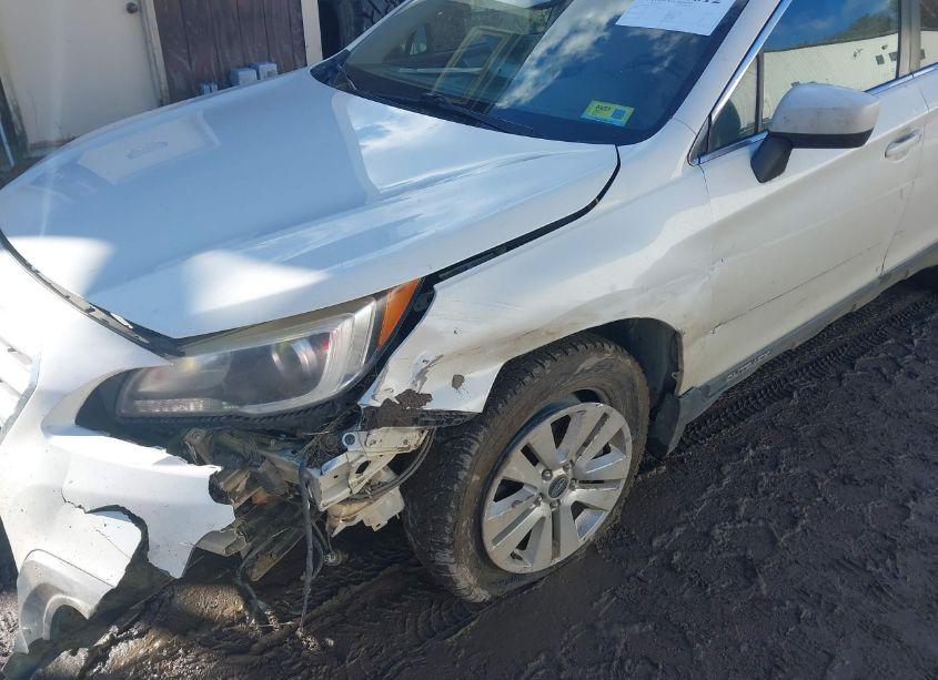 Photo 6 of 2015 Subaru Outback 2.5I PREMIUM (VIN 4S4BSADC8F3225637)