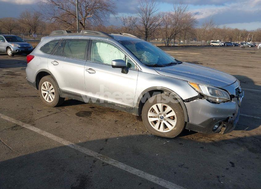 2015 Subaru Outback 2.5I PREMIUM (VIN 4S4BSADC9F3273602) main photo