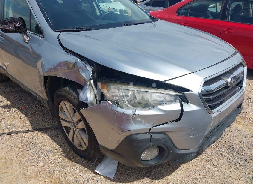 Photo 6 of 2018 Subaru Outback 2.5I PREMIUM (VIN 4S4BSAFC0J3207249)