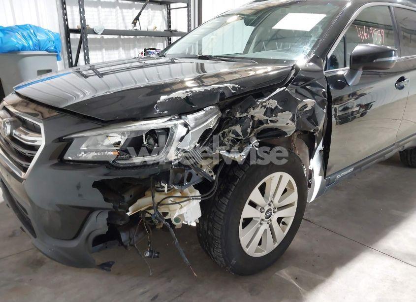 Photo 6 of 2018 Subaru Outback 2.5I PREMIUM (VIN 4S4BSAFC0J3254605)