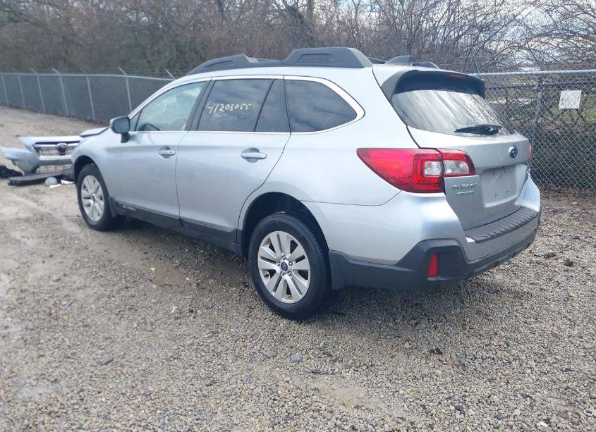 Photo 3 of 2018 Subaru Outback 2.5I PREMIUM (VIN 4S4BSAFC0J3257892)