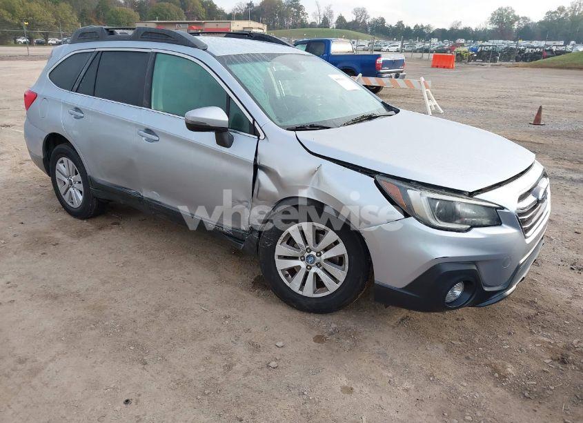 Photo 6 of 2018 Subaru Outback 2.5I PREMIUM (VIN 4S4BSAFC0J3306542)